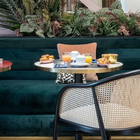 Hotel Parisianer 4*