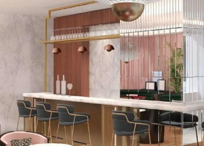 ホテル Parisianer 4*