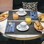 Parisianer Hotel